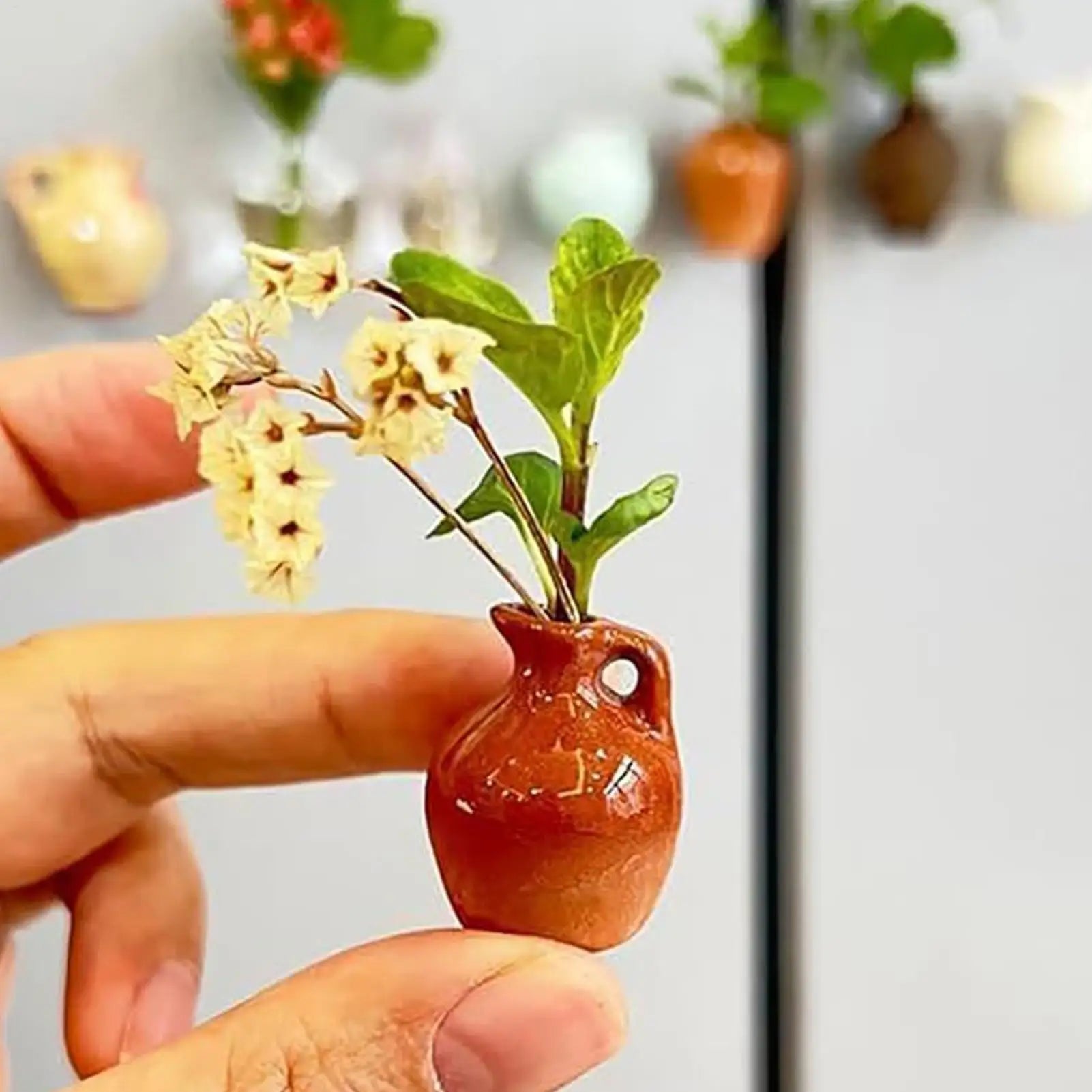 8Pcs Mini Ceramic Magnetic Bud Vases Set - Strong Fridge & Office